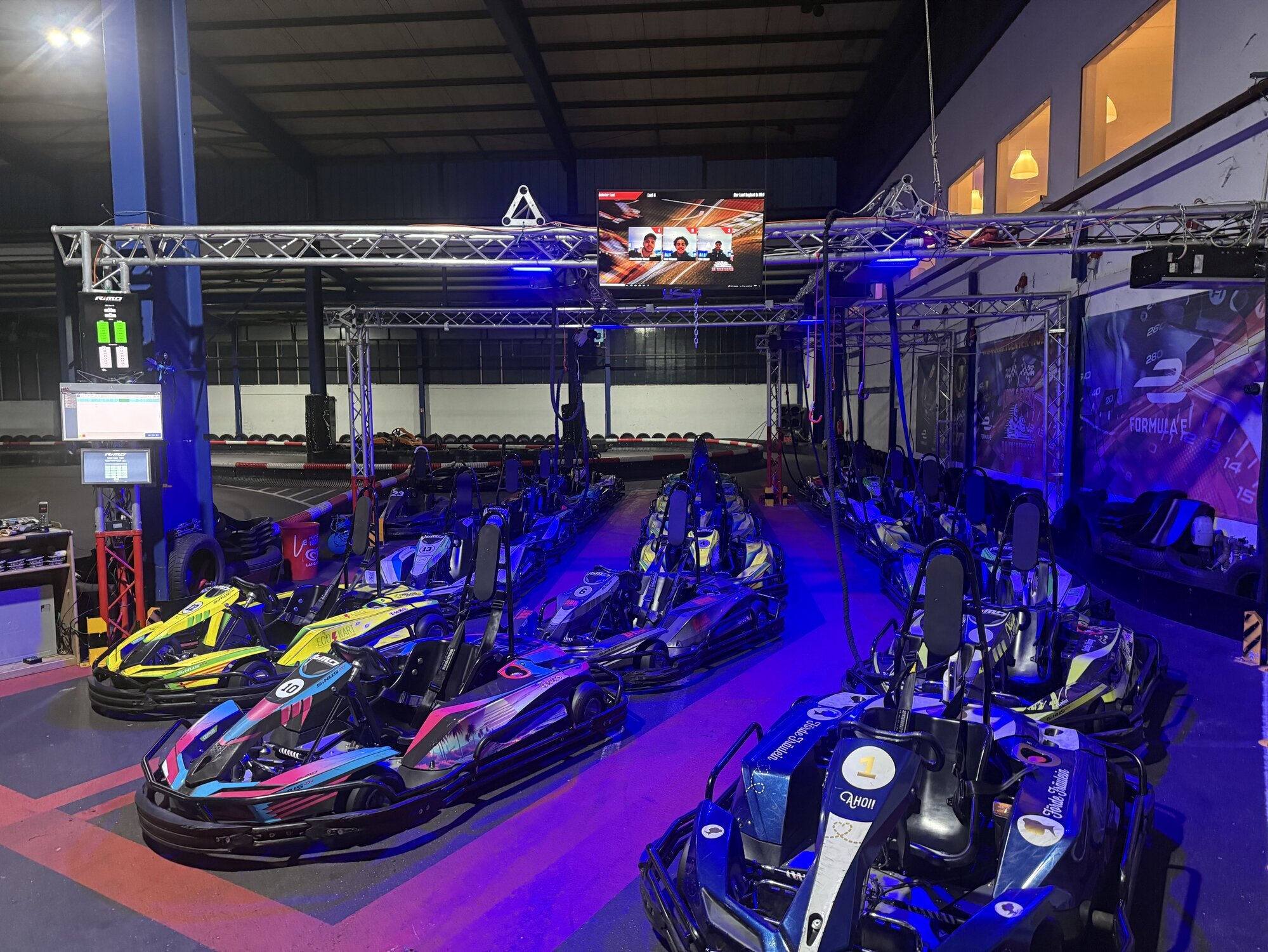 Kart & Event am Yachthafen - GALLERY