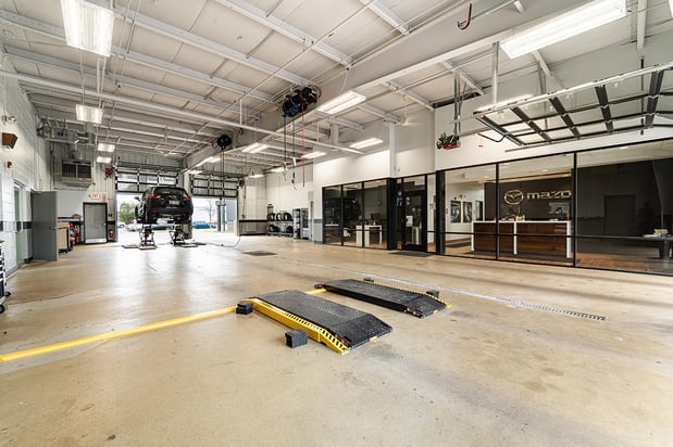 Images Russ Darrow Mazda of Greenfield Service Center