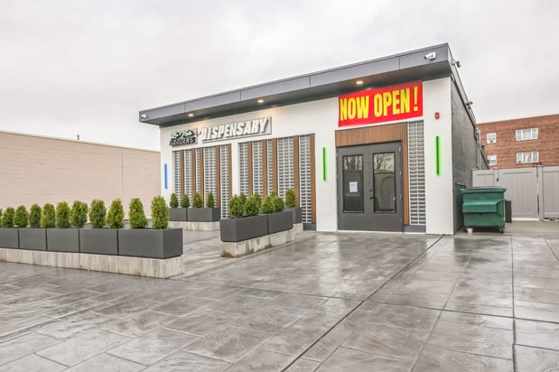 Images La Vida Gardens Dispensary Belleville NJ