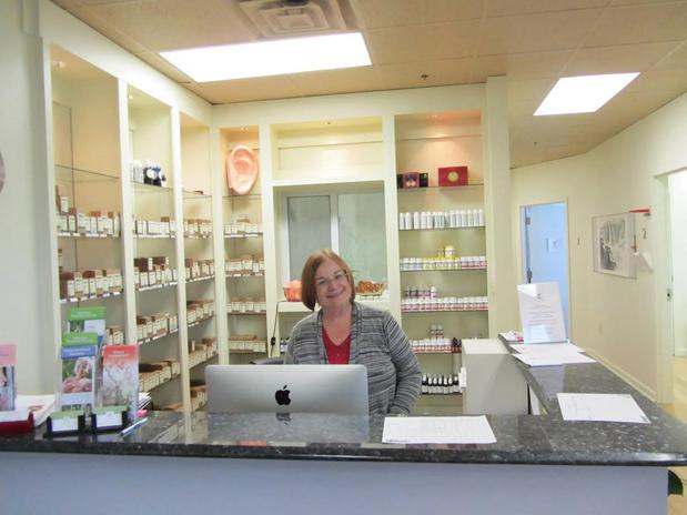 Images AcuWellness Atlanta