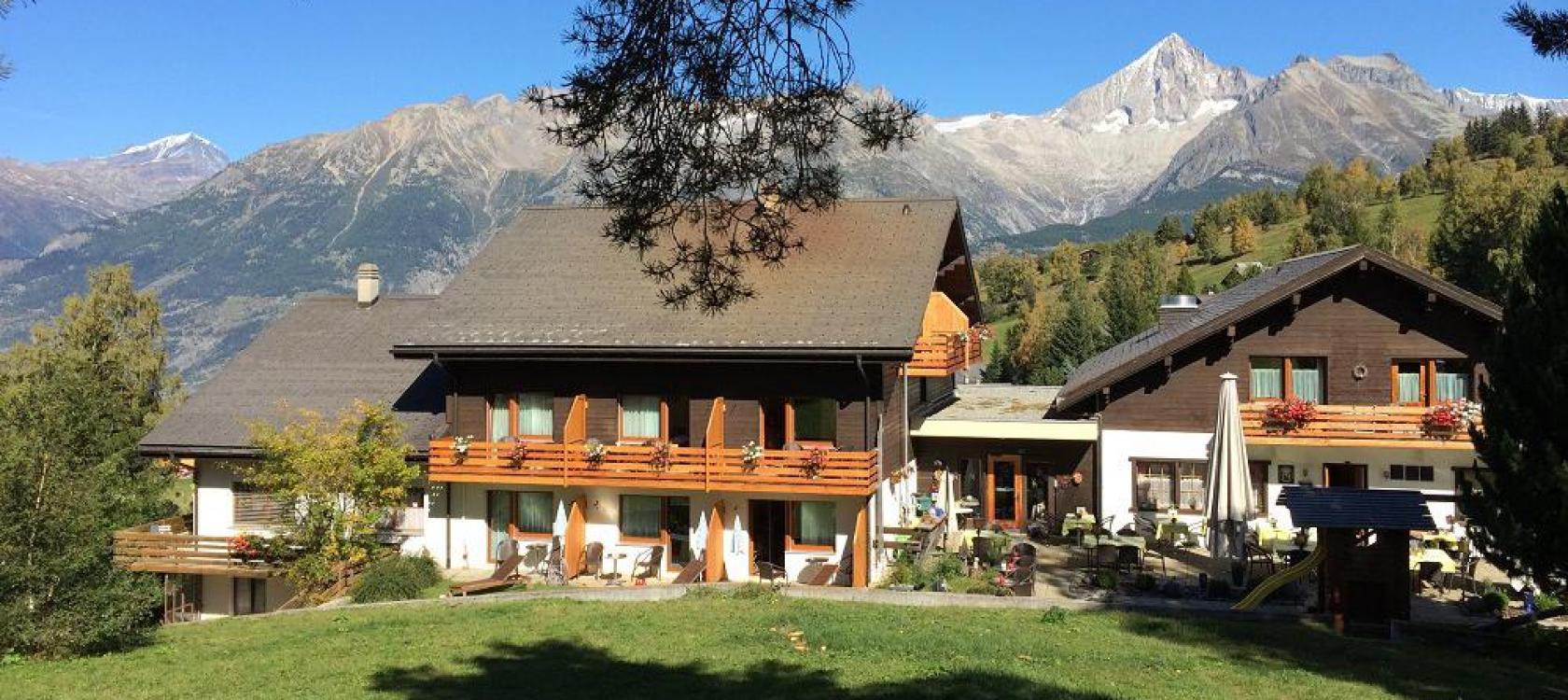 Hotel-Restaurant Bürchnerhof, Ronalpstrasse 86 in Bürchen