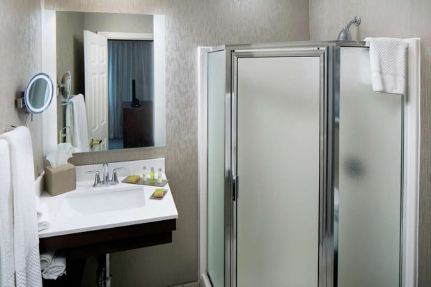 Images DoubleTree by Hilton Nashua