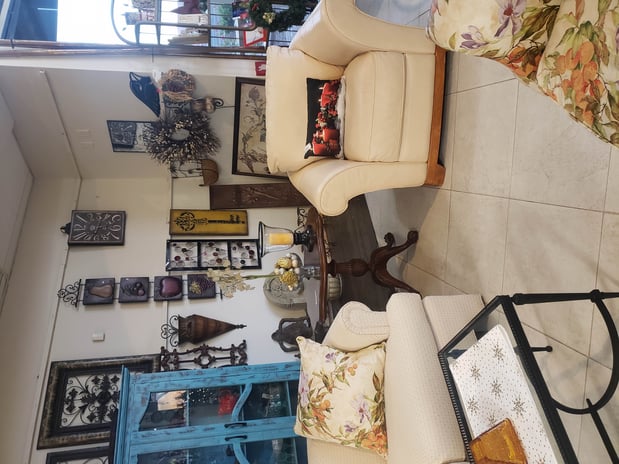 Images J and B Furniture Consignments