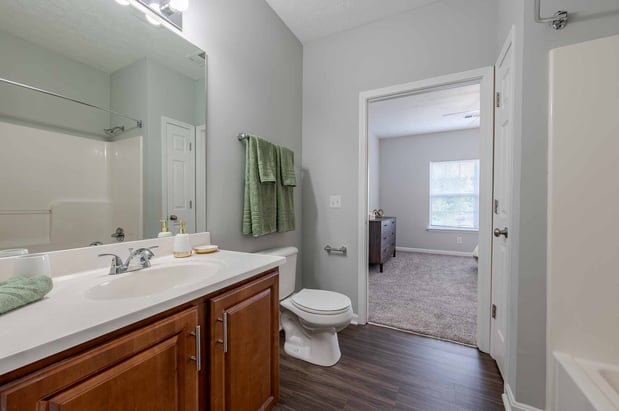 Images Blankenbaker Crossings Apartment Homes