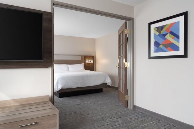 Images Holiday Inn Express & Suites Saginaw by IHG