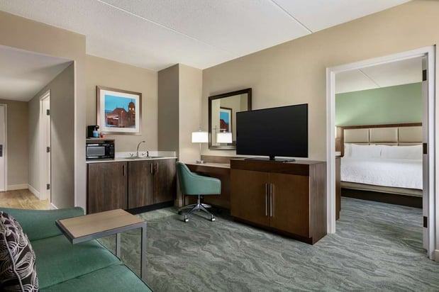 Images Hampton Inn Richmond-North/Ashland