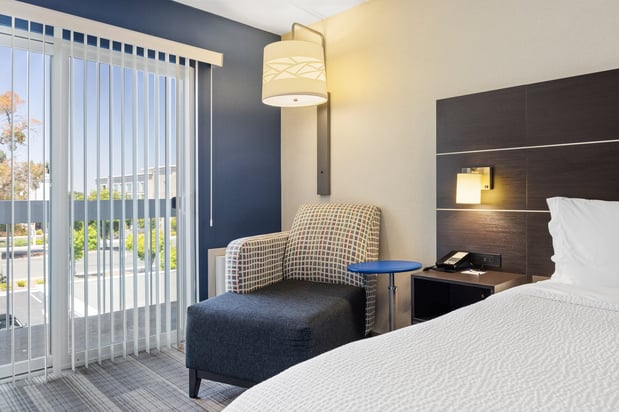 Images Holiday Inn Express Sunnyvale - Silicon Valley by IHG