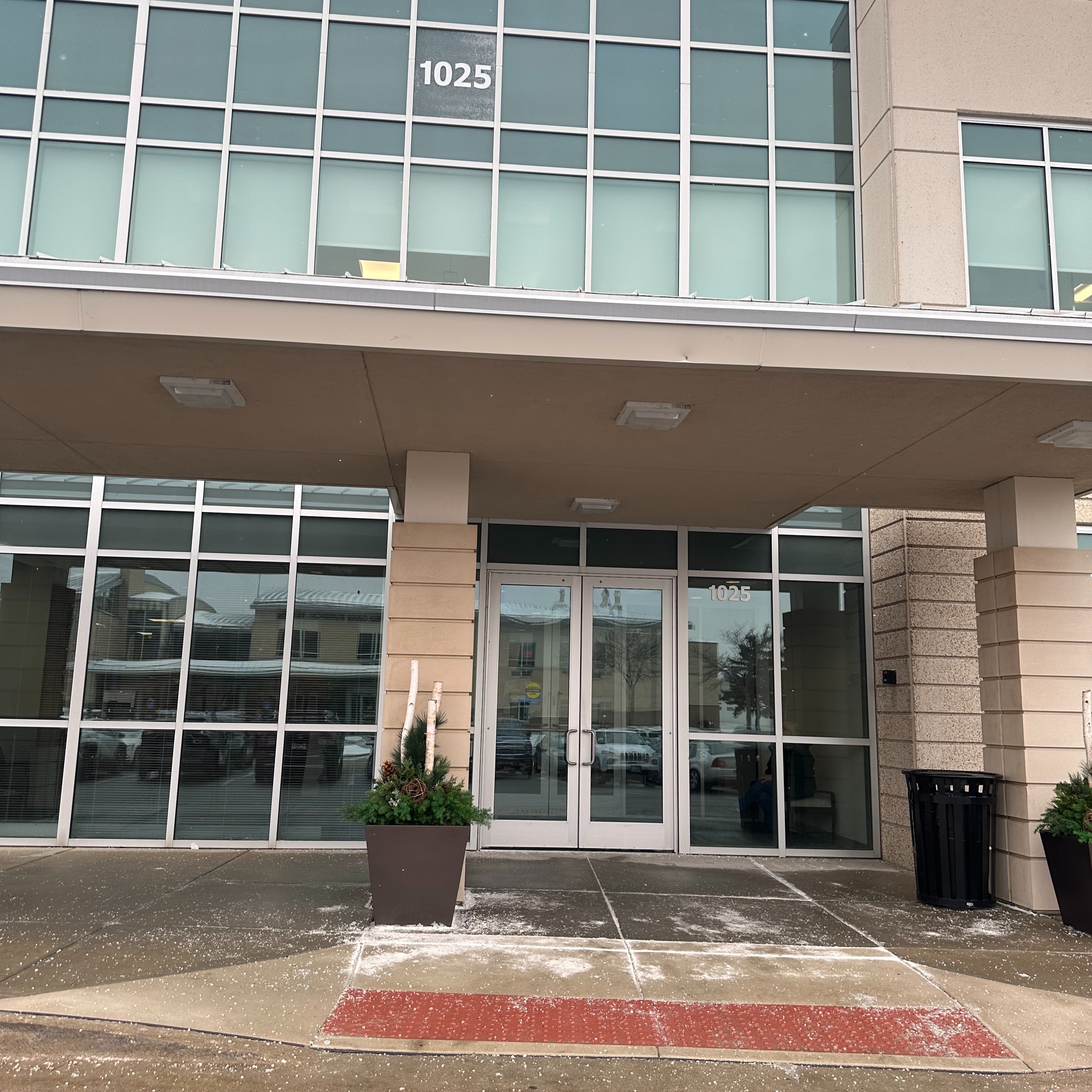 IBJI Doctors’ Office - Lindenhurst Image