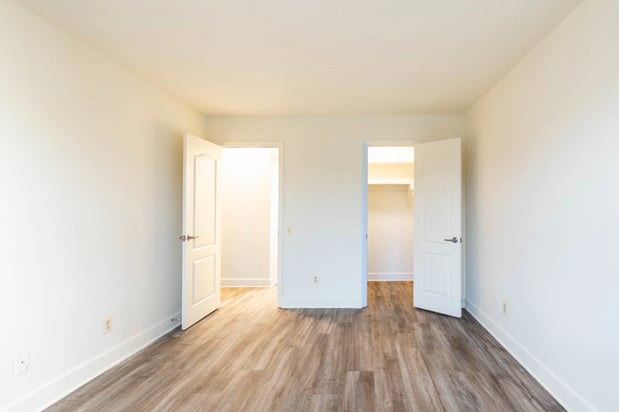 Images Charlesgate Apartments