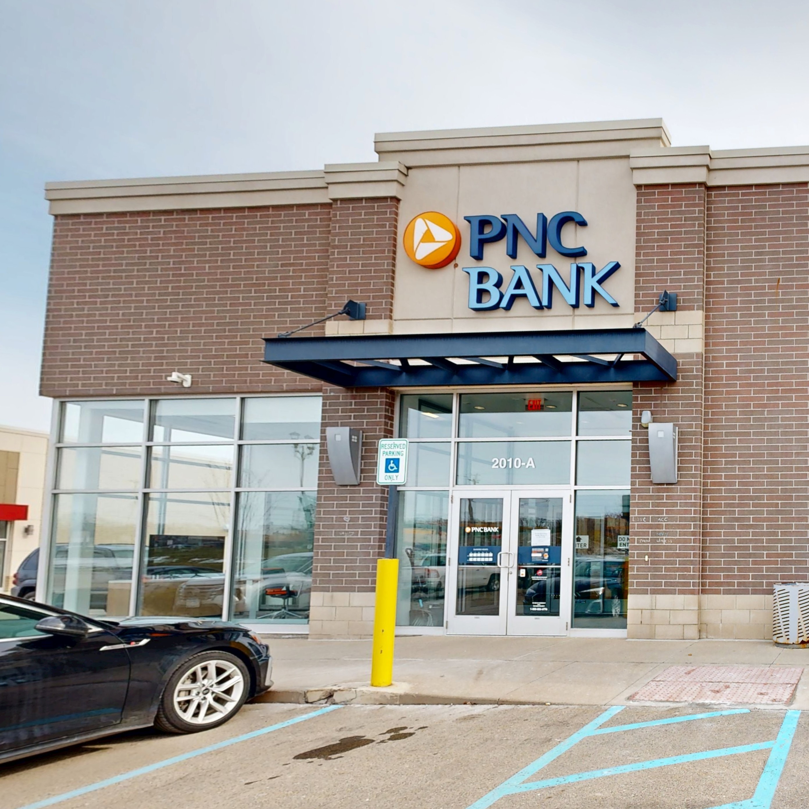 PNC Bank Knapps Corner - Grand Rapids, MI 