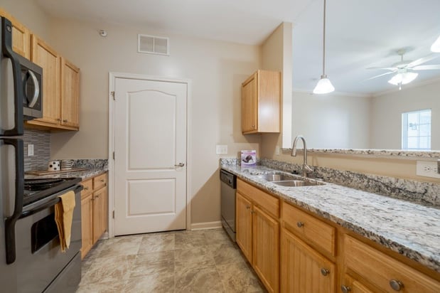 Images Carden Place Apartment Homes