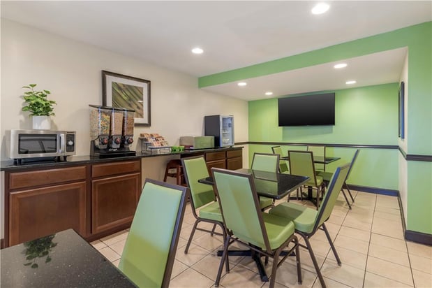 Images SureStay by Best Western East Brunswick