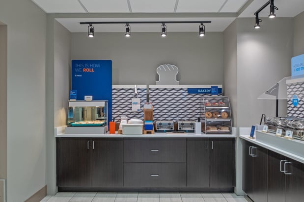 Images Holiday Inn Express & Suites Woodbridge by IHG