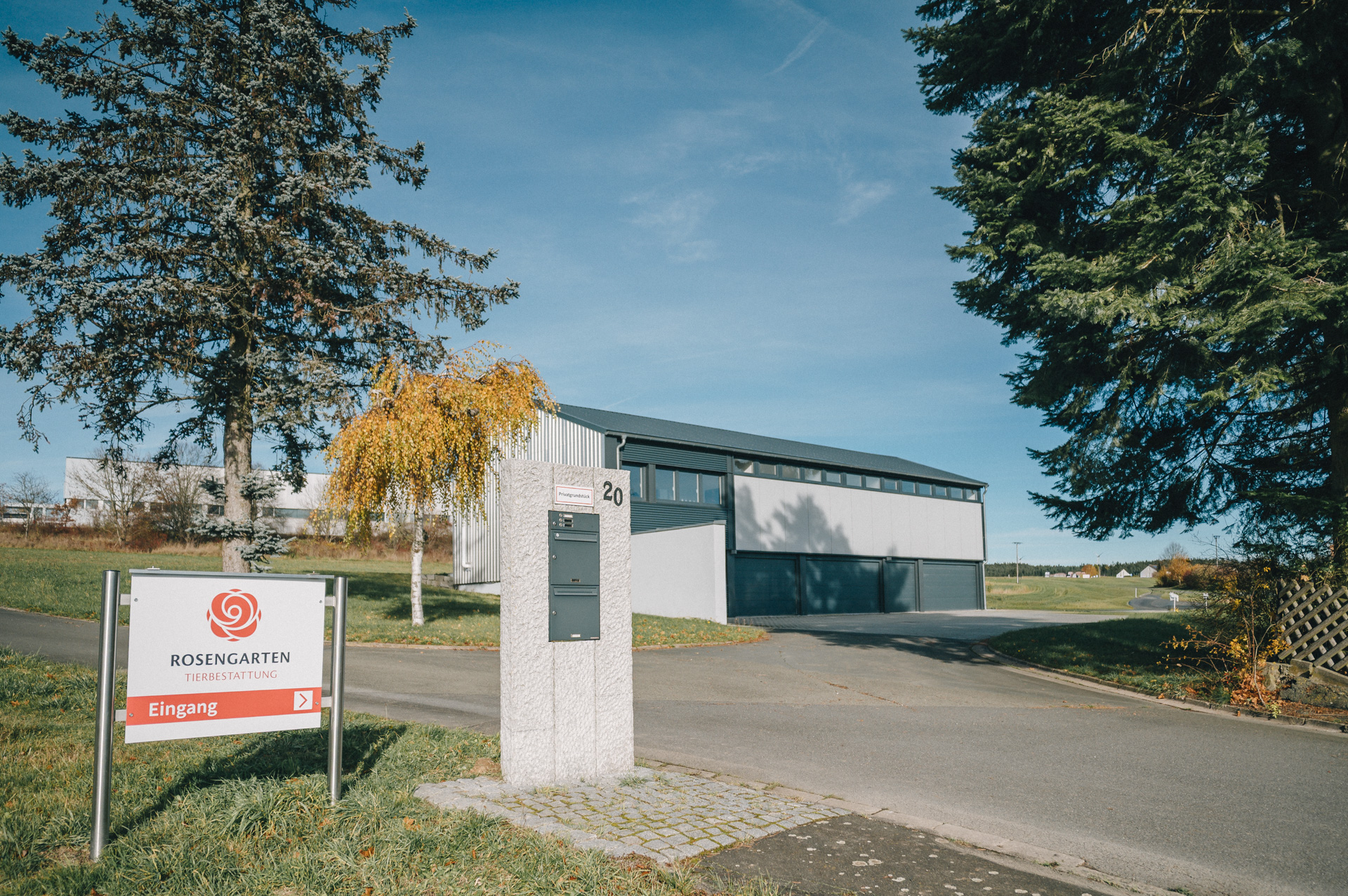 Bilder ROSENGARTEN-Tierbestattung Hof