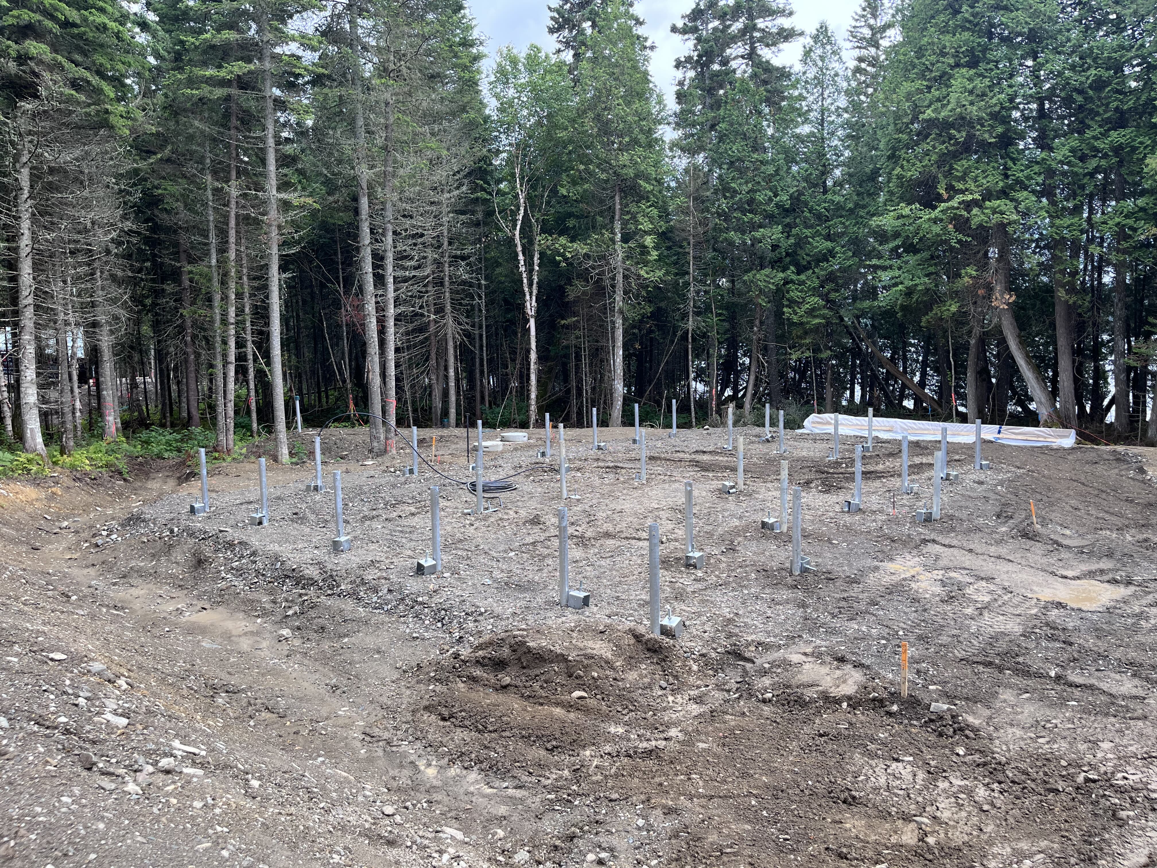 Images Pieux vissés Éco Pieux Bas St-Laurent