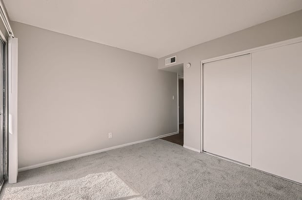 Images Rise Trailside