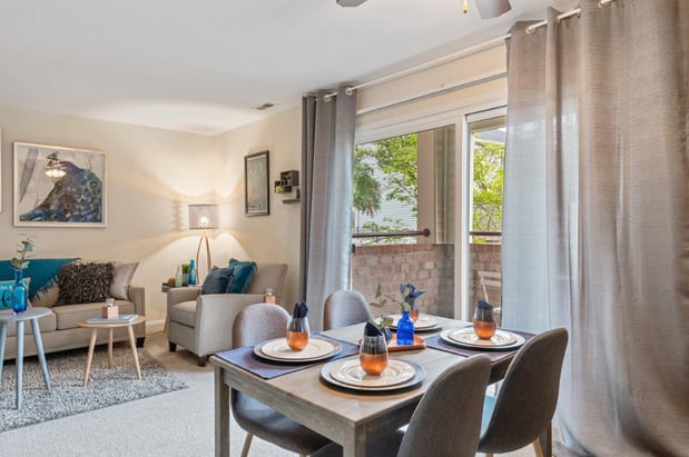 Images Silver Spring Station Apartment Homes