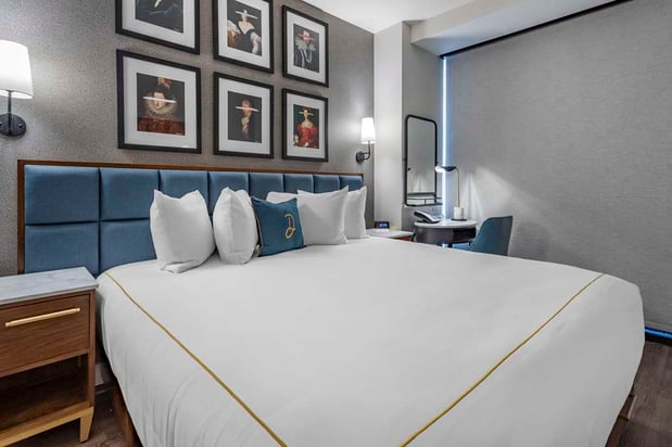 Images The Draper New York, Tapestry Collection by Hilton