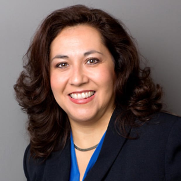 Images Edward Jones - Financial Advisor: Elizabeth Smith Medina