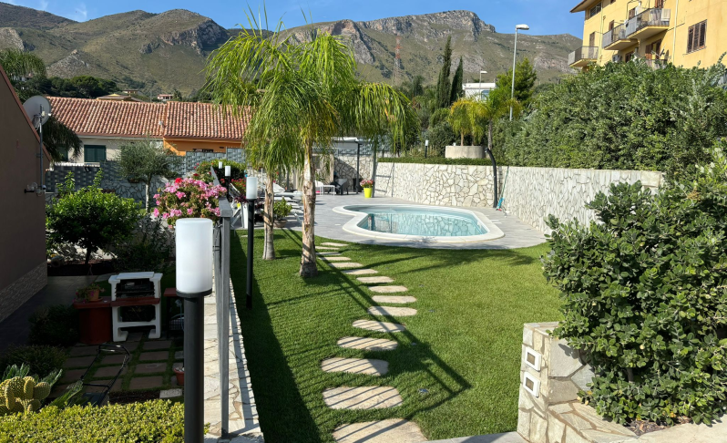 Images Toska Gardener