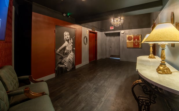 Images 1923 Prohibition Bar