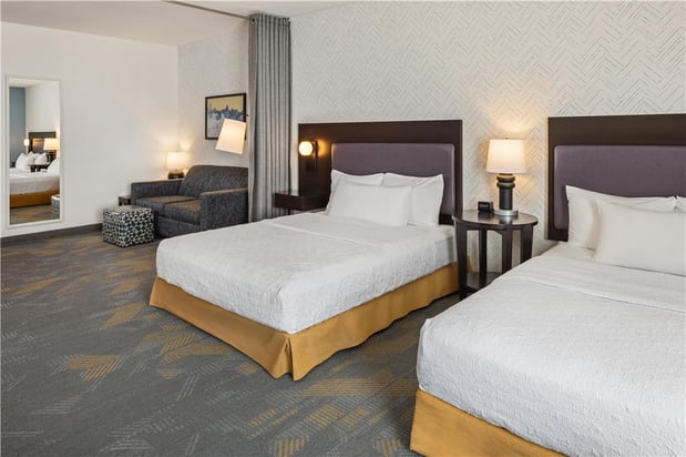 Images Home2 Suites by Hilton Roseville Minneapolis