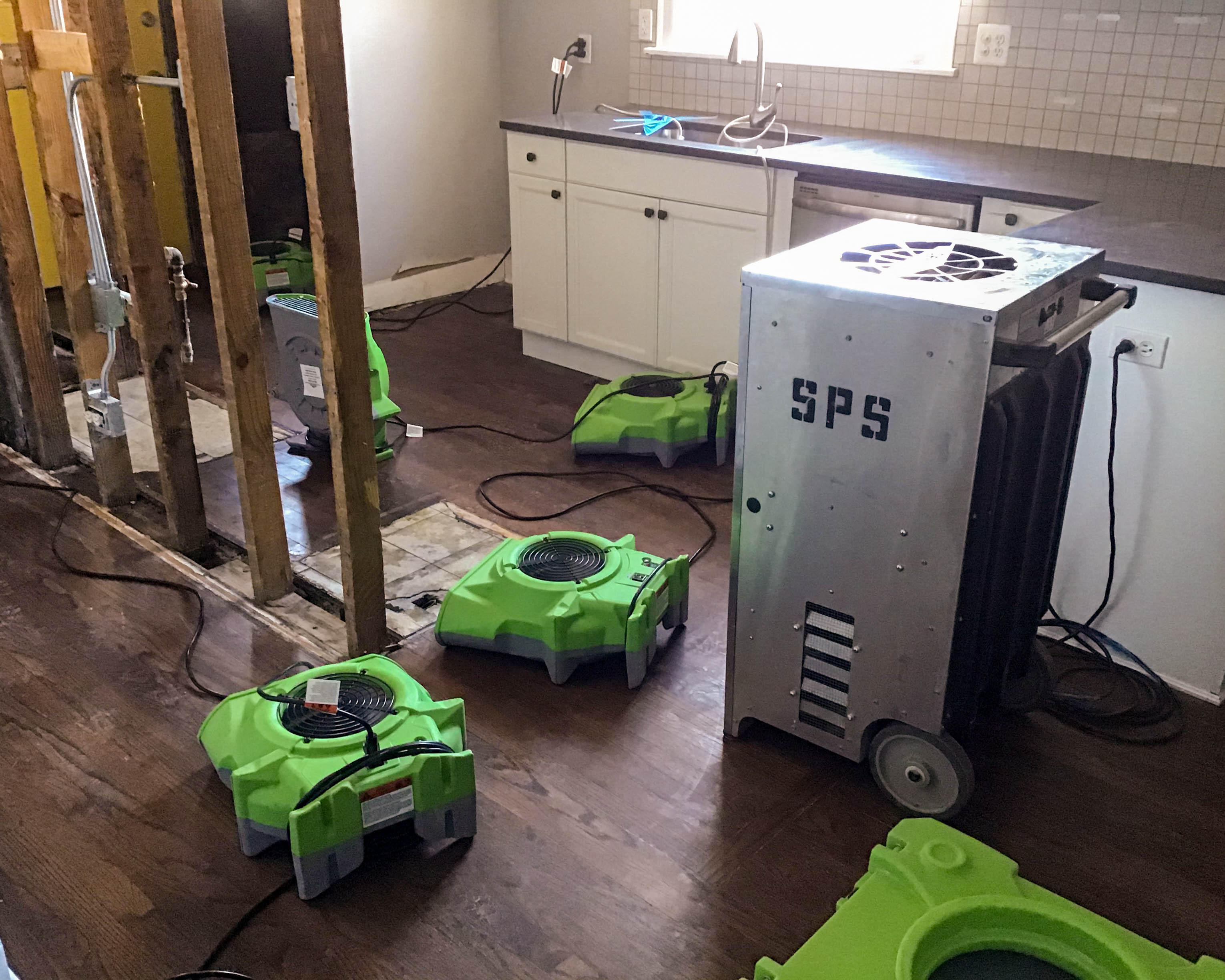SERVPRO of Central Schaumburg/West Bloomingdale is the best team for any water damage in Schick, IL. Call us!