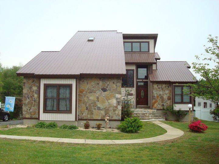 Brown Metal Roof Gator Metal Roofing, serving North Carolina homeowners, energy efficient metal roofing free estimates