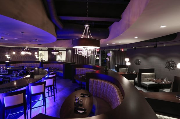 Images Holiday Inn & Suites East Peoria by IHG