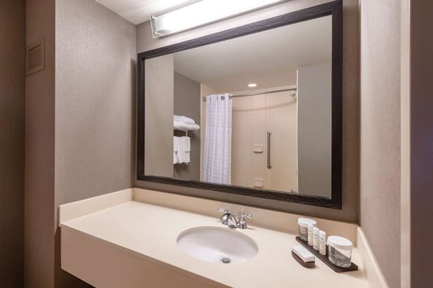 Images Embassy Suites Northwest Arkansas - Hotel, Spa & Convention Center