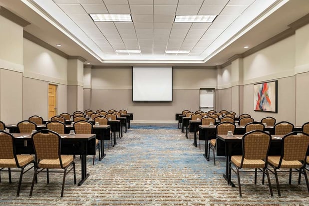 Images Embassy Suites by Hilton Columbus Dublin