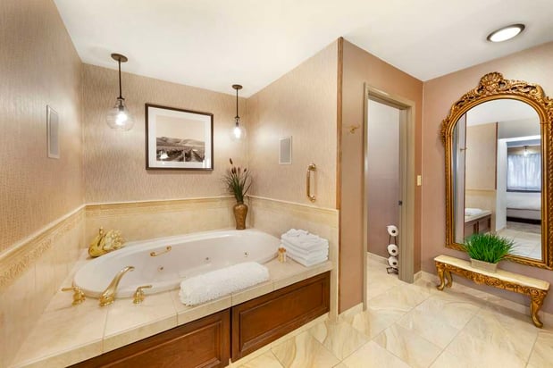 Images Best Western Plus Black Oak