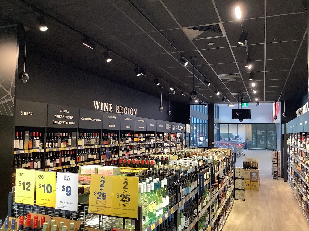 Images Liquorland Pallara