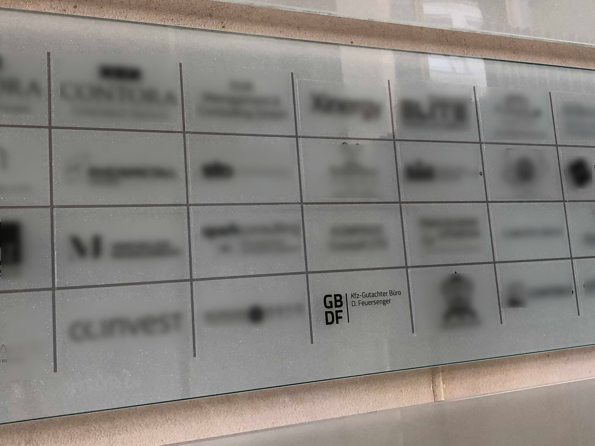 GBDF/ Kfz Gutachter Berlin Mitte D. Feuersenger, Pariser Platz 6A in Berlin