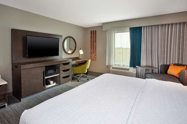 Images Hampton Inn Union City