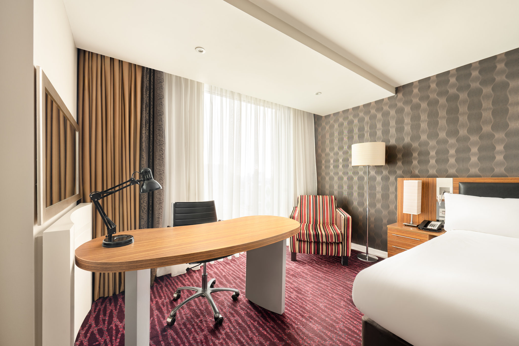 Images Holiday Inn Manchester - Mediacityuk by IHG