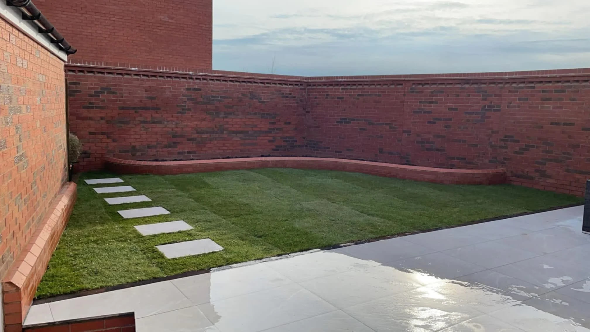 Images Oakwood Tree & Landscaping Services