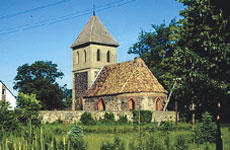 Kirche Bollersdorf - Ev. Kirchengemeinde Märkische Schweiz, Hauptstraße in Oberbarnim