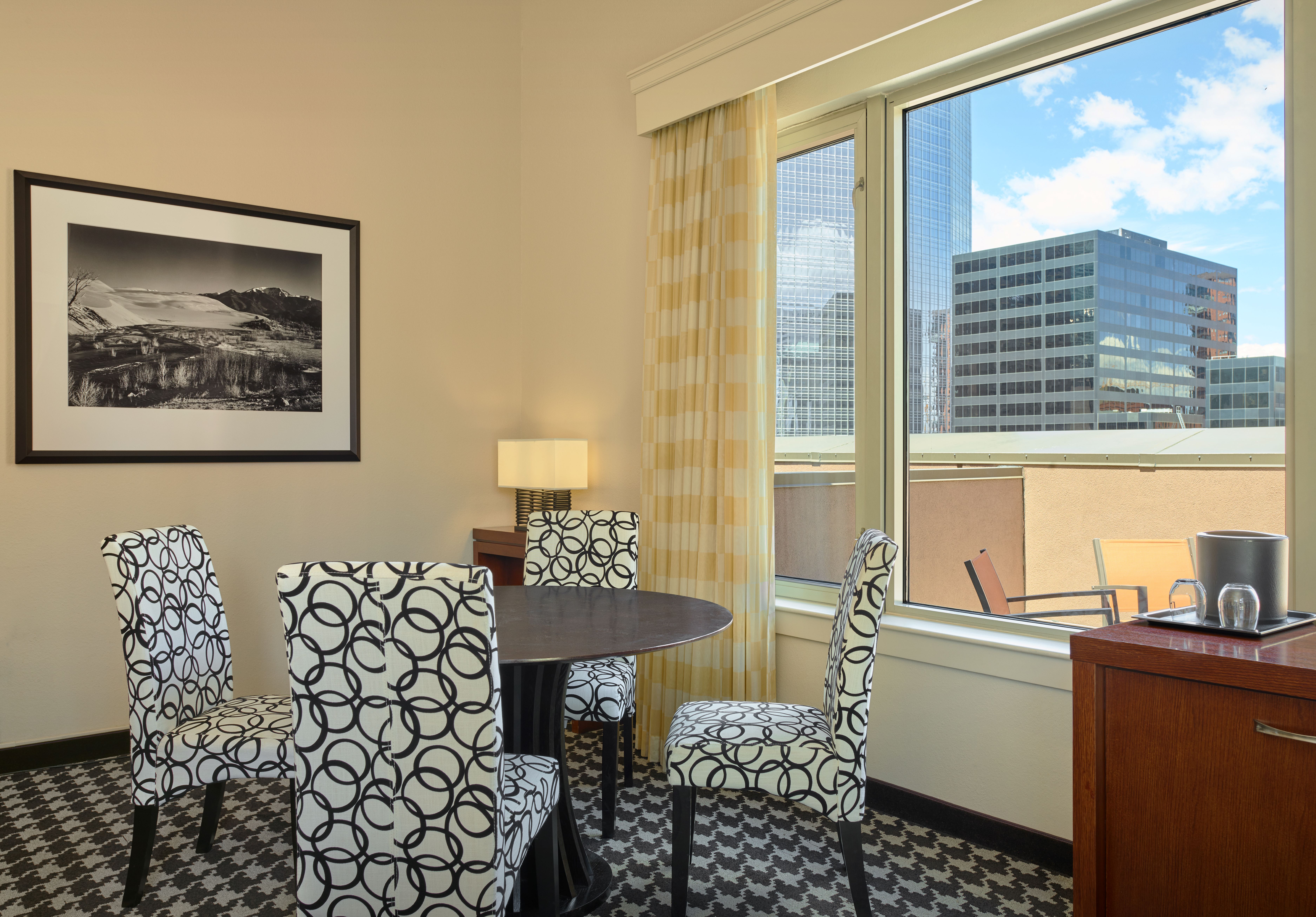 Courtyard By Marriott Denver Downtown Denver CO Www Marriott Com   7500x5225 