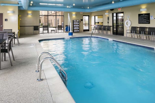 Images Hampton Inn & Suites Toledo-Perrysburg