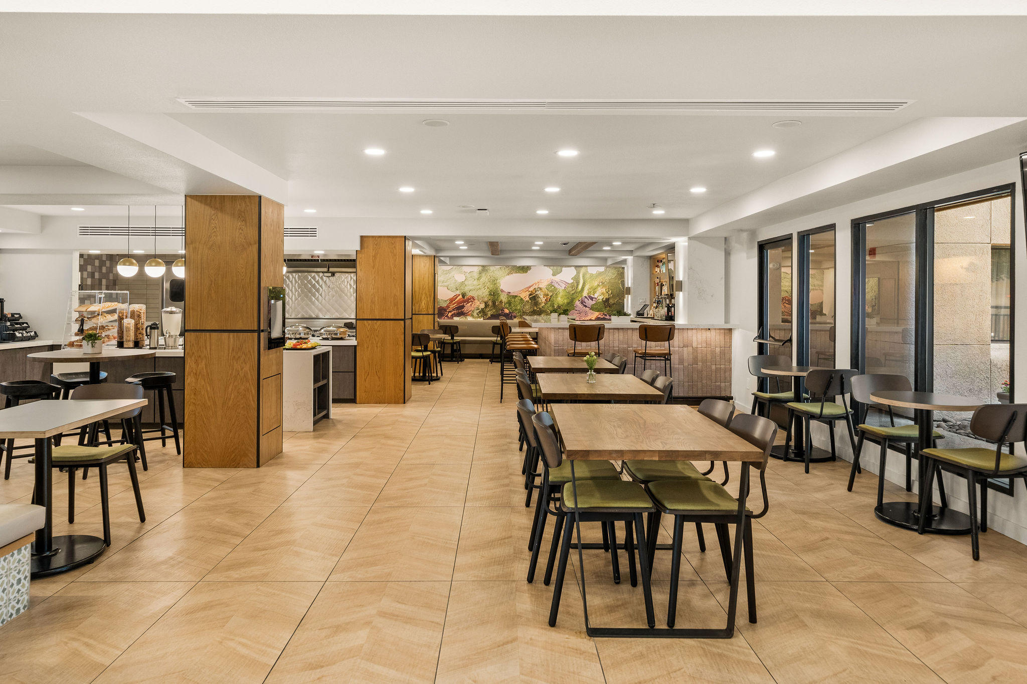 Oxford Suites Redding Dining Options
