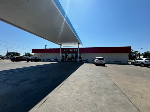 Images CoinFlip Bitcoin ATM - Allsup's Convenience Store #102363 (Canyon)