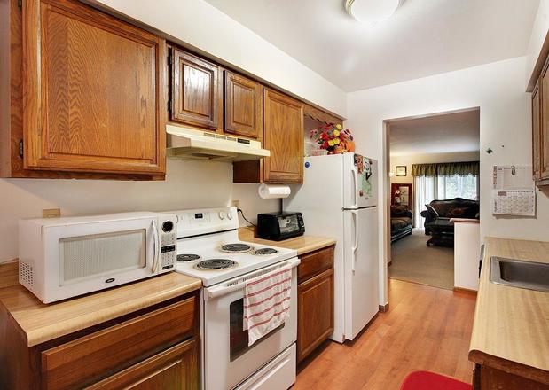 Images Grecian Terrace Apartments