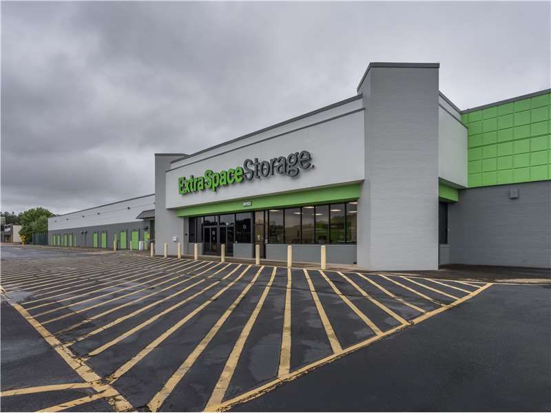 Alternate Beauty Image - Extra Space Storage at 643 N Expressway, Griffin, GA 30223