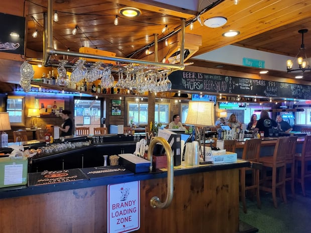 Images Goose Blind Bar & Grill