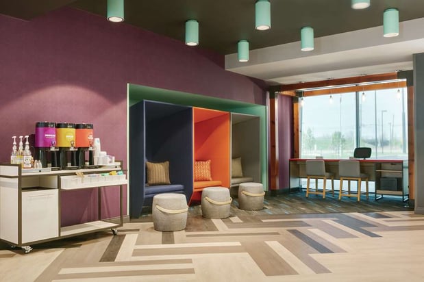 Images Tru by Hilton Williamsville Buffalo Airport