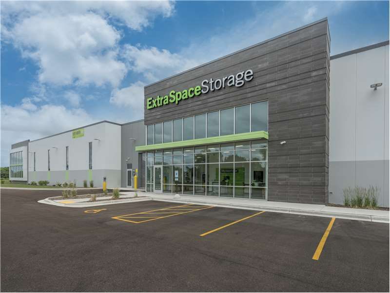 Beauty Image - Extra Space Storage at 9001 Wilmot Rd, Pleasant Prairie, WI 53158