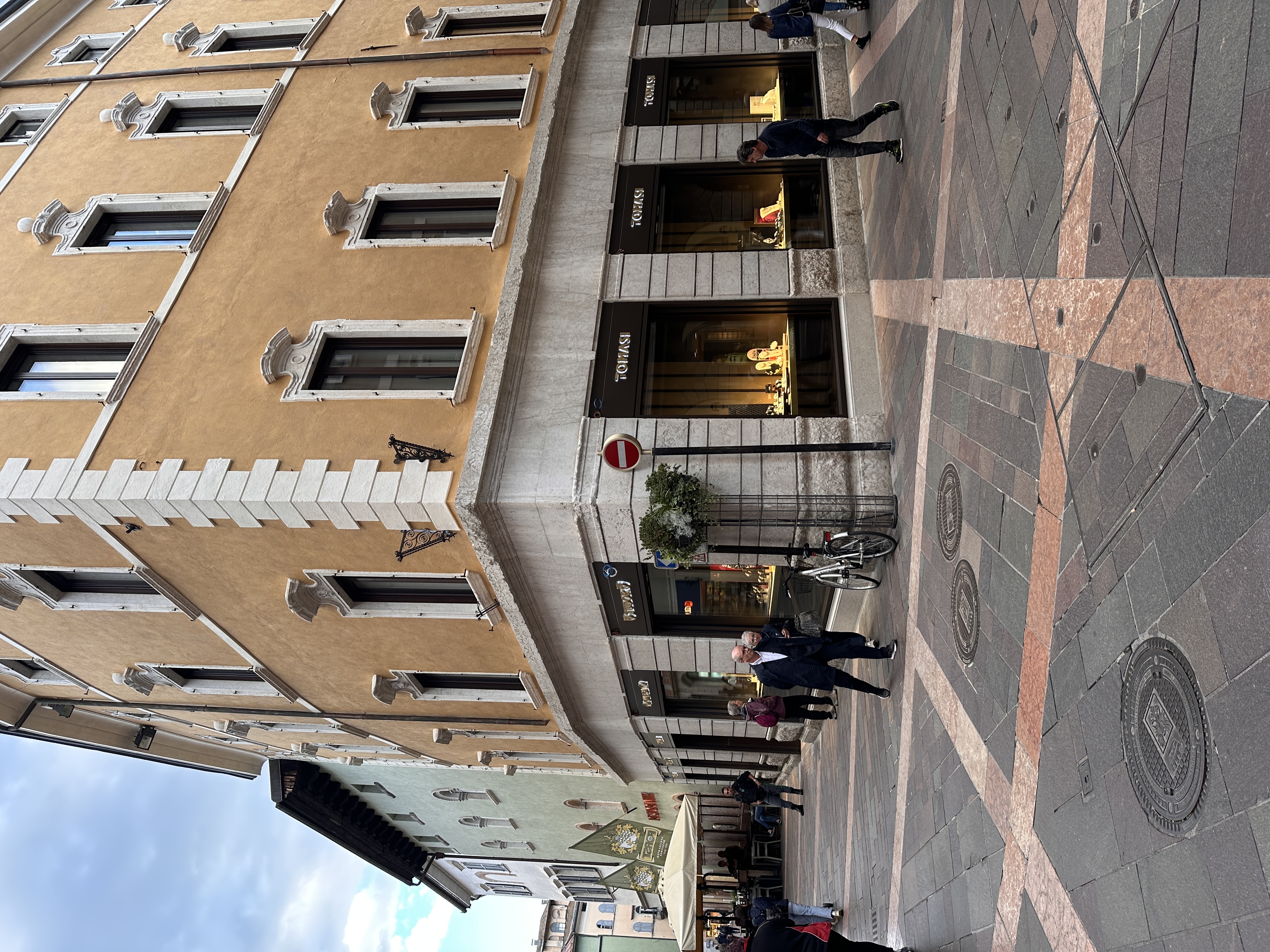 Images Tomasi Gioielli - Rivenditore autorizzato Rolex