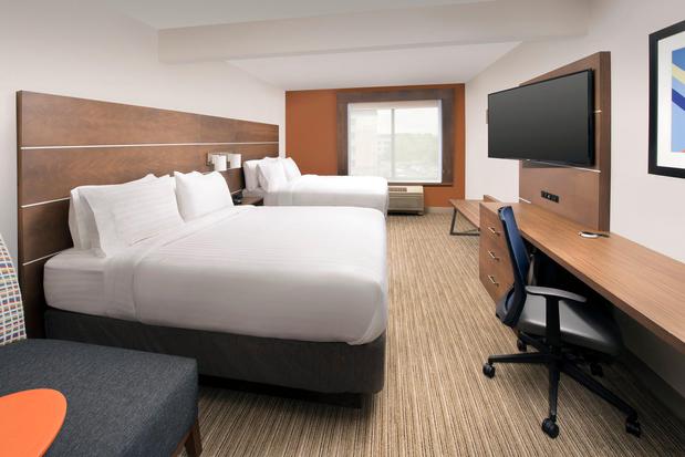 Images Holiday Inn Express & Suites Baltimore - Bwi Airport North, an IHG Hotel