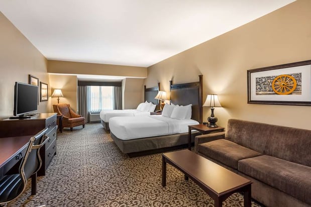 Images Best Western Plus Intercourse Village Inn & Suites